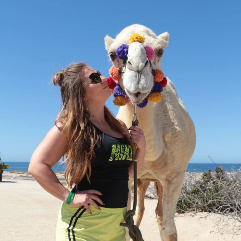 Meet your Posher, Nicky